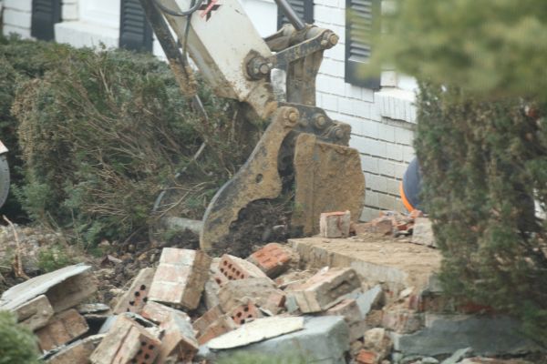 Porch Removal in Ventura