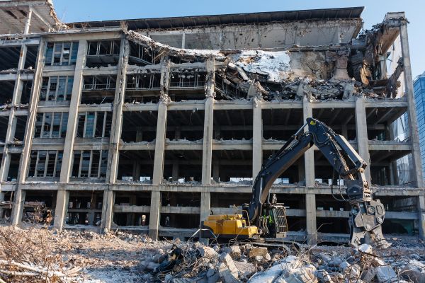 Commercial Building Demolition in Ventura