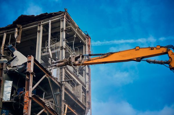 Factory Demolition in Ventura