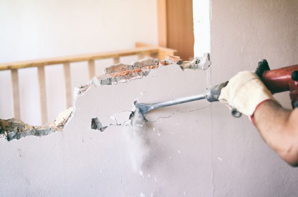 Interior Wall Removal in Ventura